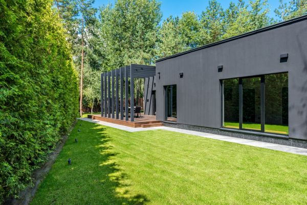 Découvrez la pergola bioclimatique : confort et design alliant esthétique et fonctionnalité